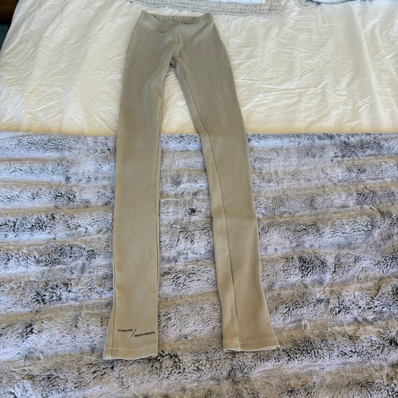 Vanessa Hong/ Bridgette Herskind Leggings - Picture 5 of 6